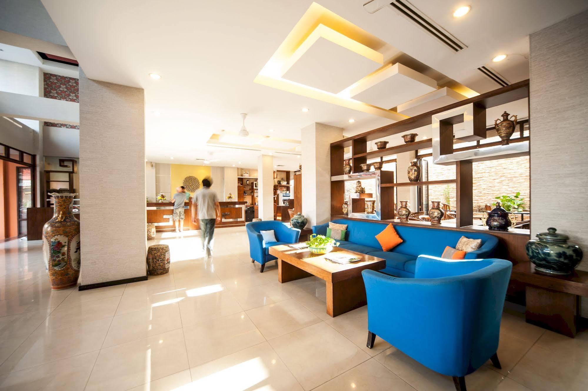 Crystal Inn Пхукет Экстерьер фото